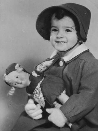 Suzanne Carola Hochherr