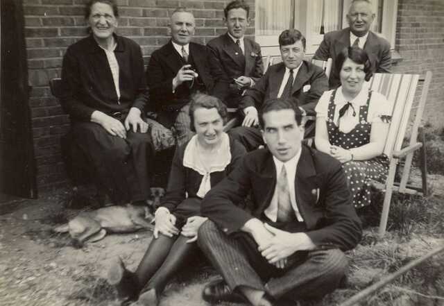 The Abraham Houtkruijer family2 [en]