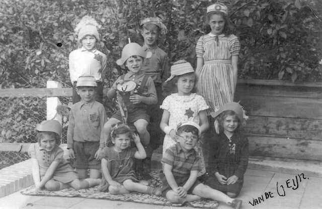 Iesje Muller-verjaardagsfeestje 1942