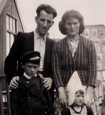 From left to right: David, Kaatje (Kitty), Jacob (Jaapje) en Marianne Aandagt