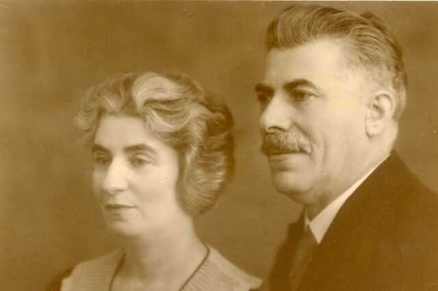 Maria Anna (Emma) van Dam-Van Dam en Izaak van Dam