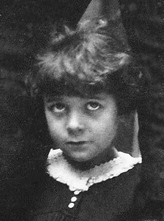 Esther Velleman