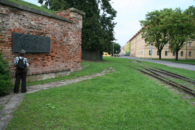 Bahnhofstraße, Theresienstadt (Terezin), augustus 2010