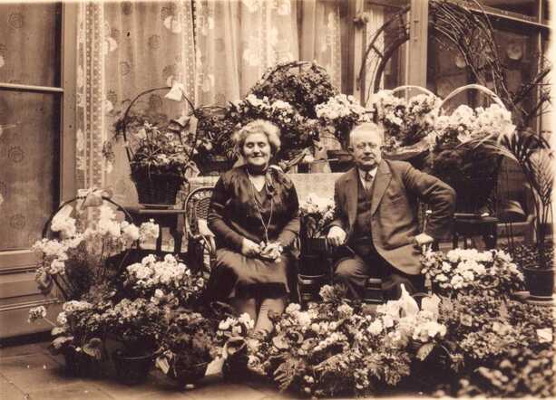 Israël van Voolen and Flora Kan