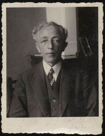 Izak Sanders