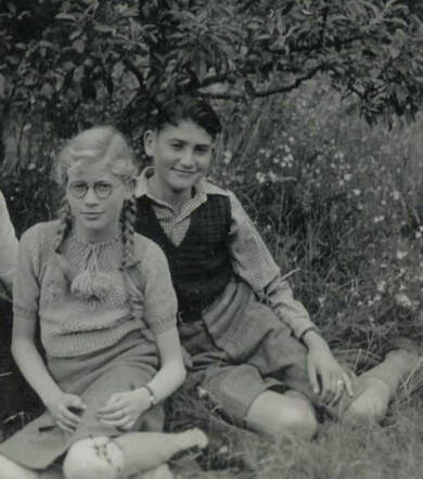 Henriette (Henny) de Jong with her brother Herbert de Jong
