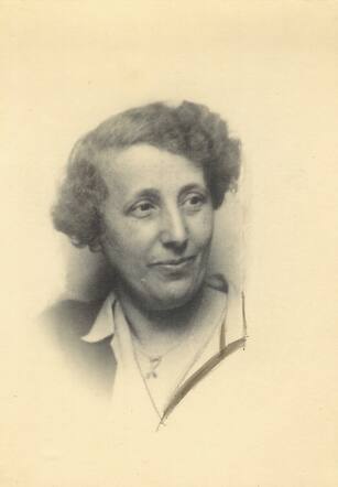 Julie Jägers-Löwenhardt, 1882-1941