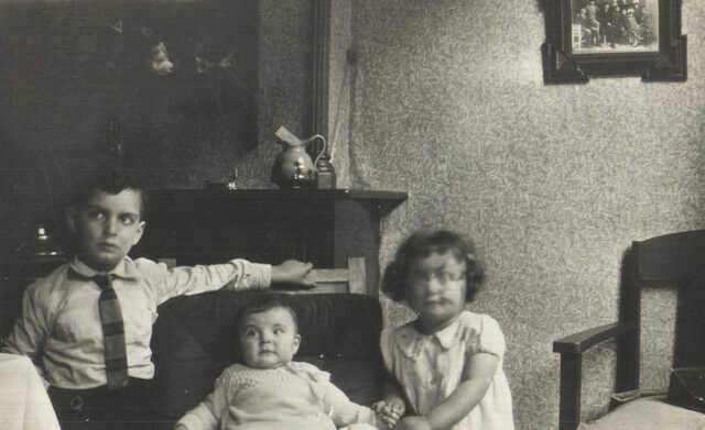 From left to right: Alexander, Elisabeth en Marianna Katwijk