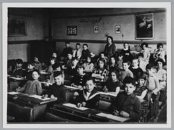 Klassenfoto Herman Elteschool, mei 1928