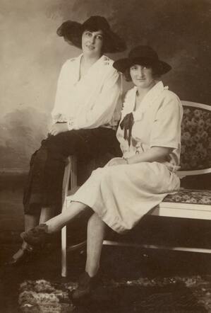 sara van gelder en hendrina van gelder