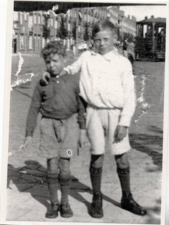 David Koker (left) with his brother Rudolph