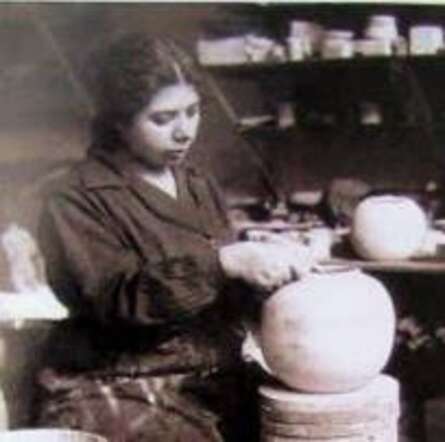 Lea Halpern in haar atelier