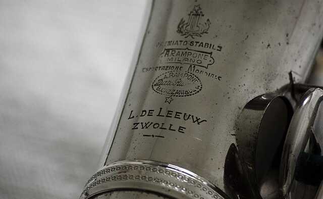 Levie de Leeuw detail alto saxophone