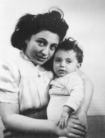 Max with his sister Alida Levie