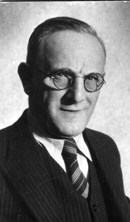 Levie Hartog Lever.JPG