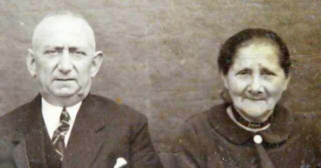 Betje Lievendag-Lievendag met haar man Levie