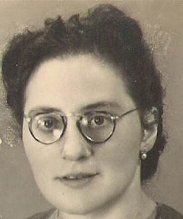 Maria Swartberg-Gosler (cutting)