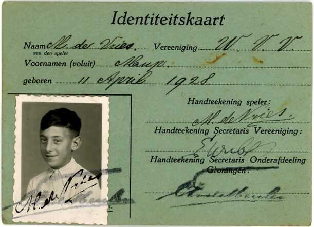 Maup de Vries1928 [en]
