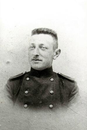 Pinas Levie1879