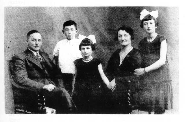 The Meiboom family