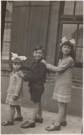 The Meiboom children
