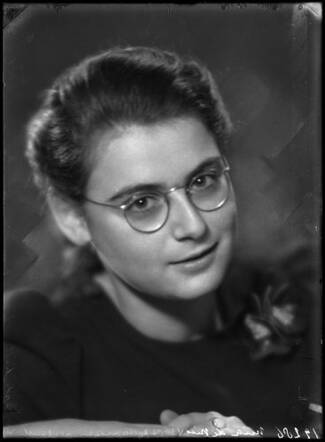 Mia de Vries in 1939