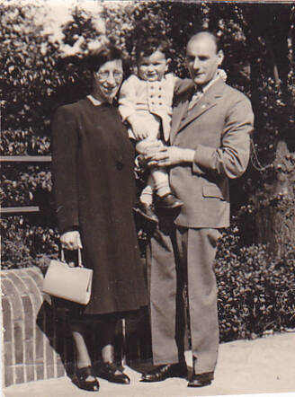 Emile en Sellie Poppelsdorf-Lakmaker met Eddie