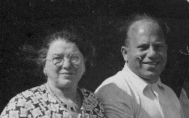Mietje and her son Izak Fransman