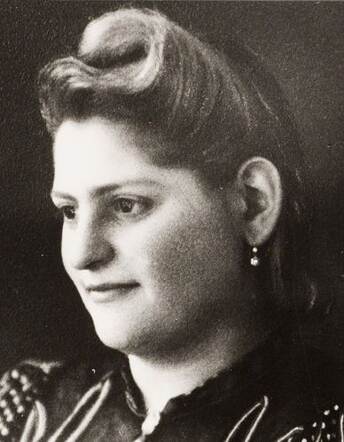 Mietje Wolff, about 1942