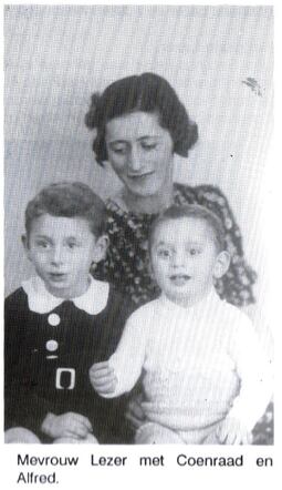 Henriette Lezer-Fischel met Coenraad en Alfred