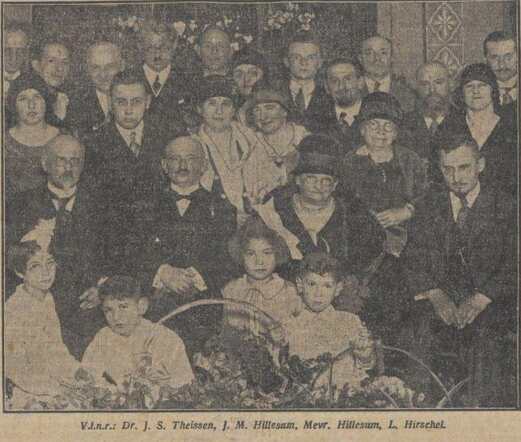 Nieuw Israëlietisch  Weekblad 10 januari 1930, pag. 9 en 10. Huldiging Jeremias Meyer Hillesum.