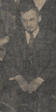 Nieuw Israëlietisch  Weekblad,  10 januari 1930, pag. 9. (Uitsnede) drs. Levie Hirschel.
