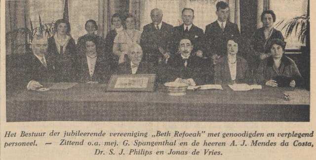Nieuw Israëlietisch Weekblad 19 mei 1933, pag. 9.  Jubileum ver. Beth Refoeah.