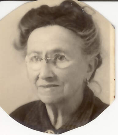 Overgrootmoeder  Mathilda Marx