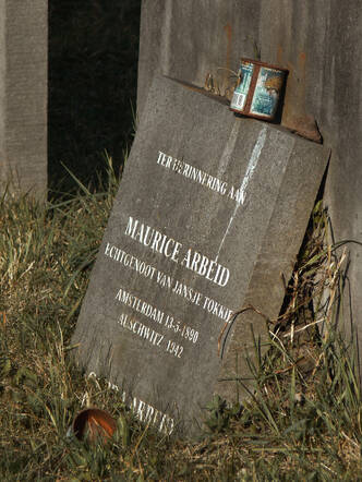 Grafsteen Mozes (Maurice) Arbeid