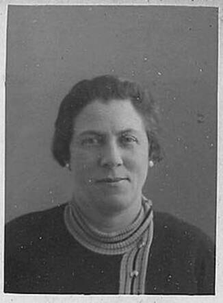 Esther Delmonte circa 1940