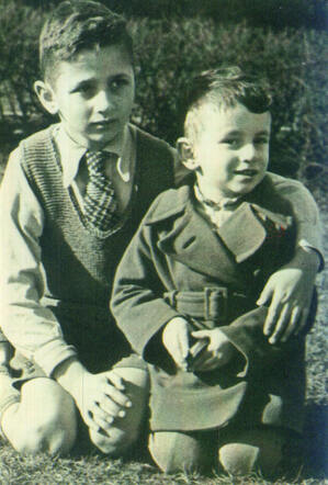 Walter Philip Pelz (left) with his brother