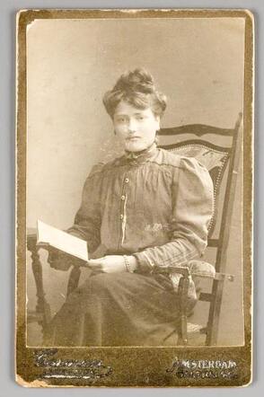 Rebecca Goldsmit-Polak, 1905