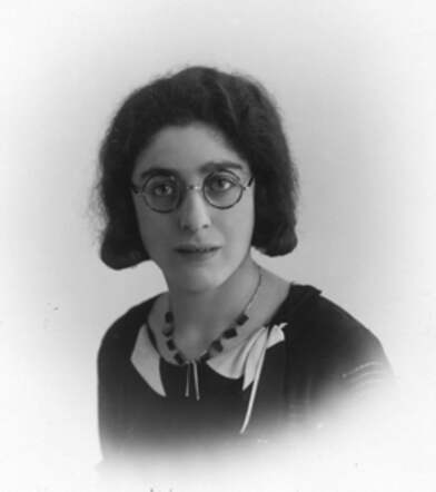 Rebecca Hakker