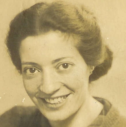 Regina van Ploeg-Ketellapper (cutting)