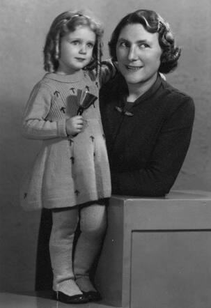 Rita met moeder