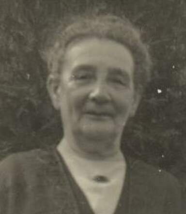 Roosje van Oosten-Izaks, 1933