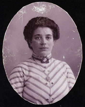 Saartje Boeken-van Oosten, omstreeks 1910