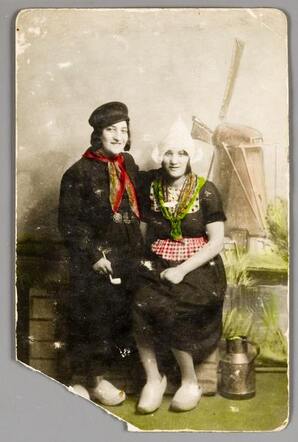 Saartje Frank-Wurms en Anna Frank-Frank, 14 augustus 1929