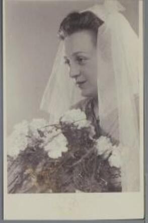 Sabine Simon-Smuk, 1942
