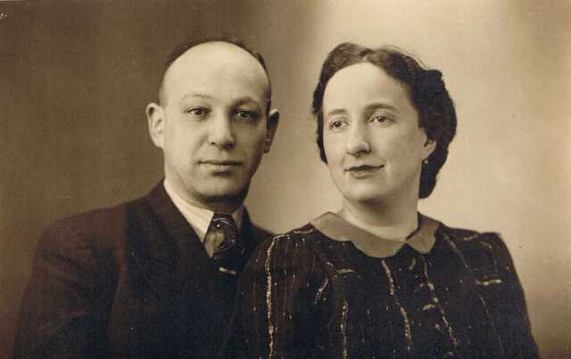 Ruth Kornblum1907