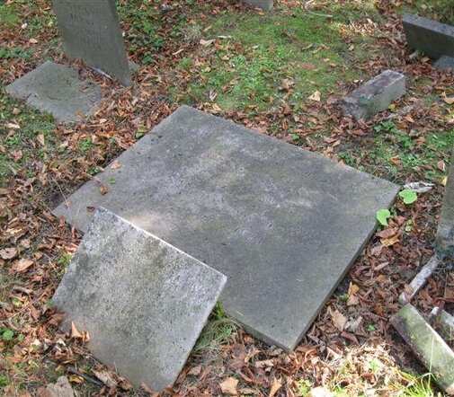 Gravestone Samson-Godfried