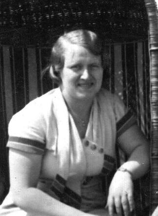 Alida Deen-Roos (cutting)