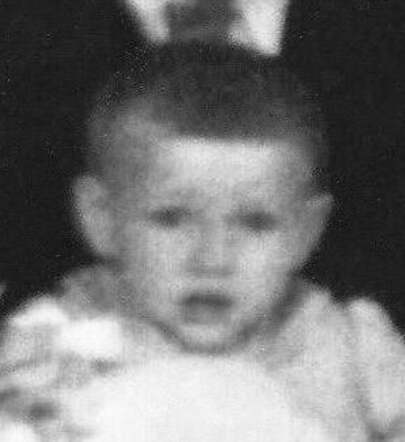 Sophia Belia Sanders (en)