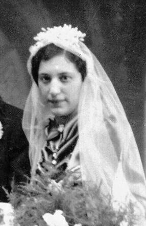 Esther van der Sluijs-van Bever
